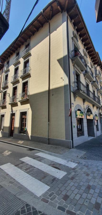 Apartmán Cal Tranquil Camprodon, Acollidor Atic Al Centre Exteriér fotografie