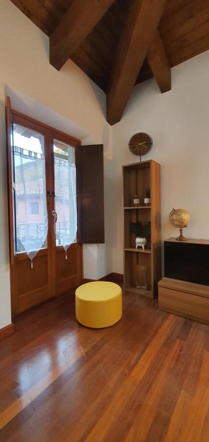 Apartmán Cal Tranquil Camprodon, Acollidor Atic Al Centre Exteriér fotografie